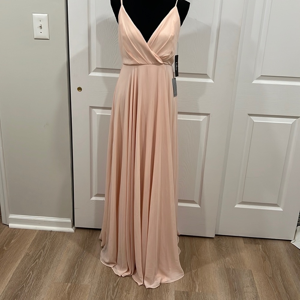 Lulu’s Dress NWT Size M - Blush